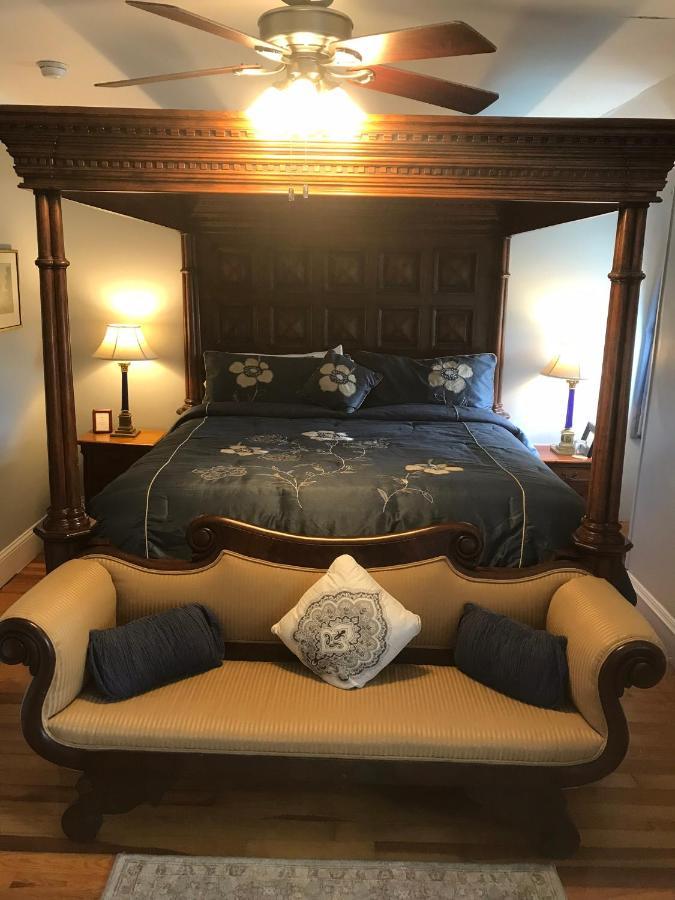 Edgewood Manor Inn Bed And Breakfast Providence Kültér fotó